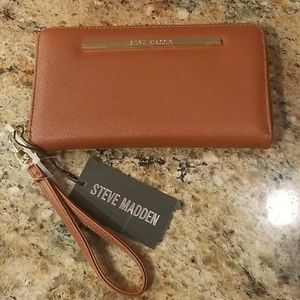 Steve Madden wallet